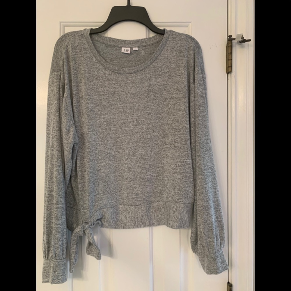Gap, Soft, Long Sleeve Pop Over Head Top
Sz L
Like New